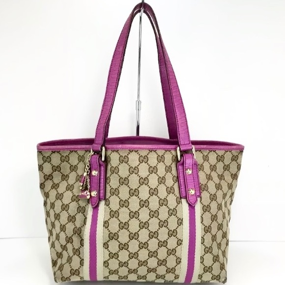 Gucci Handbags - 💎Sherry Pattern Tote💎 by Gucci